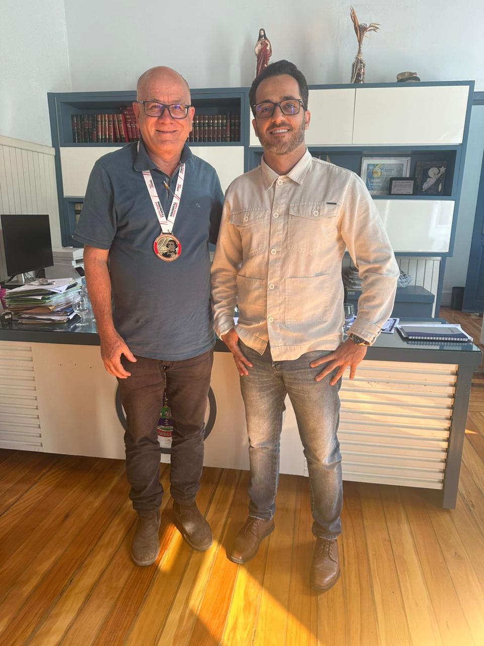 Rafael Tiradentes em visita institucional